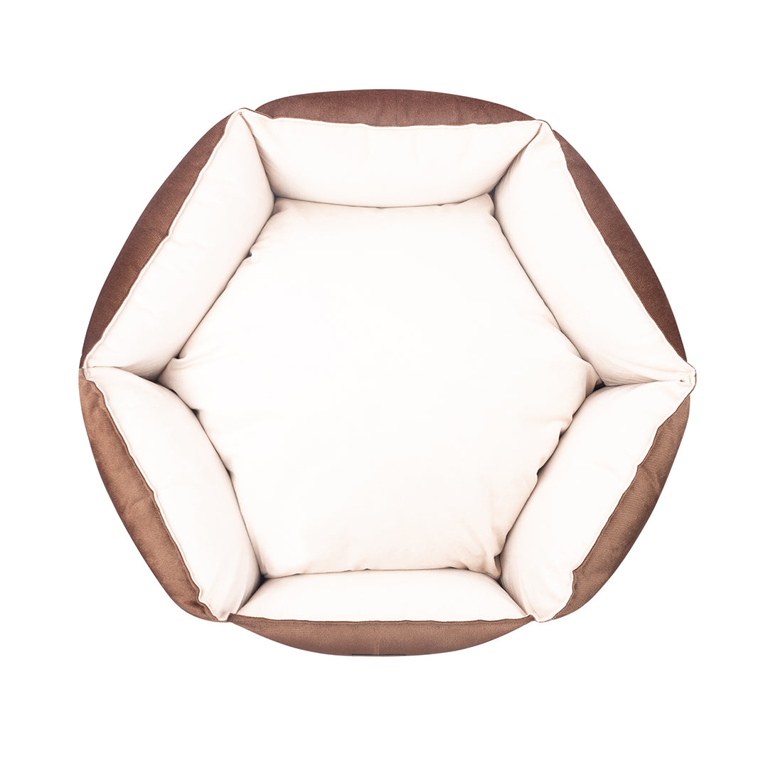 CAMA PREMIUM HEXAGONAL COLOR MARRÓN CON BEIGE PARA PERRO DE FÁCIL LAVADO 🐾